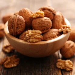 English Walnut Tree 9 English Walnut Tree -Evergreen Store English Carpathian Walnut 2 FGT